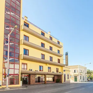 Western Dom Bernardo Hotel